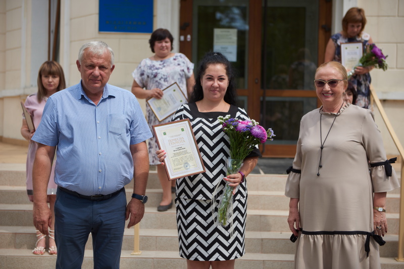 У Харкові нагородили медпрацівників, які борються з коронавірусом