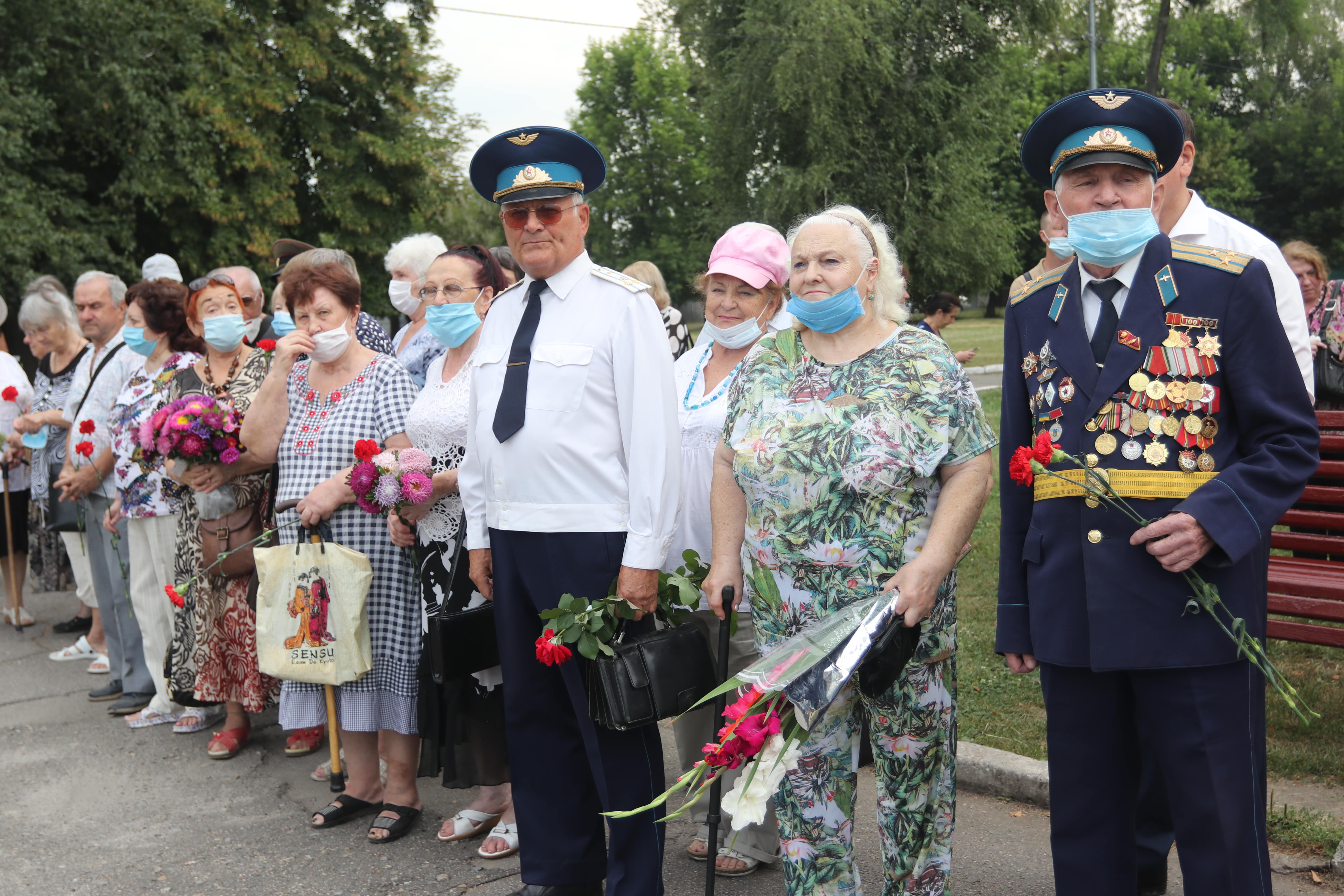 В Основ'янському районі вшанували пам'ять загиблих воїнів-визволителів