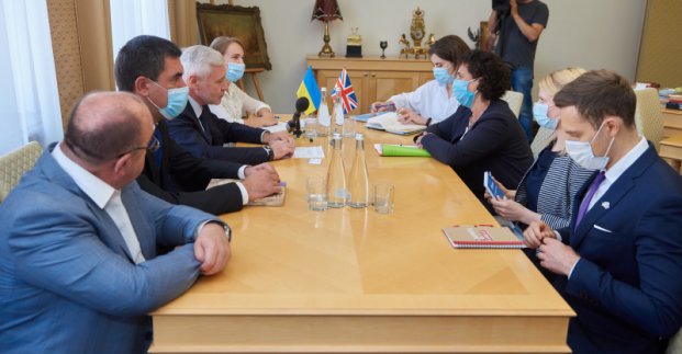 Британія зацікавлена інвестувати у Харків