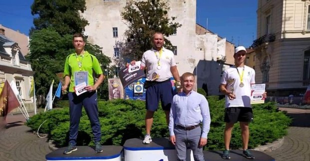 Харківські лучники успішно виступили на міжнародних змаганнях у Львові