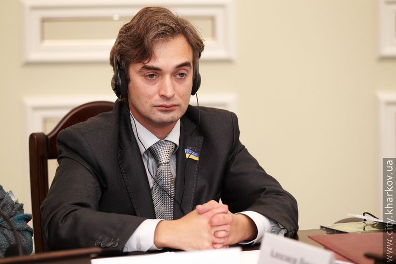 Геннадій Кернес: Розробляючи Стратегію розвитку міста, на чільне місце ми ставимо харків'ян