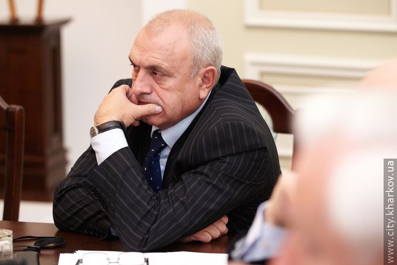 Геннадій Кернес: Розробляючи Стратегію розвитку міста, на чільне місце ми ставимо харків'ян