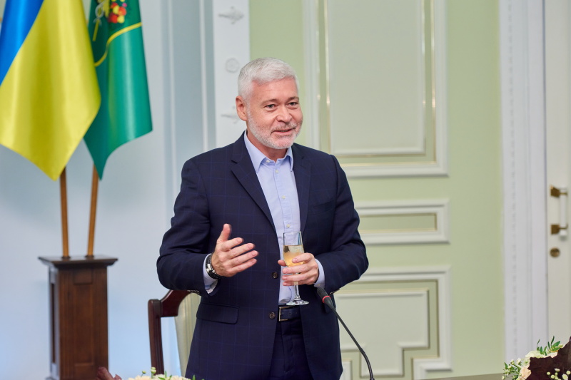 Кращим педагогам Харкова вручили грамоти міської ради