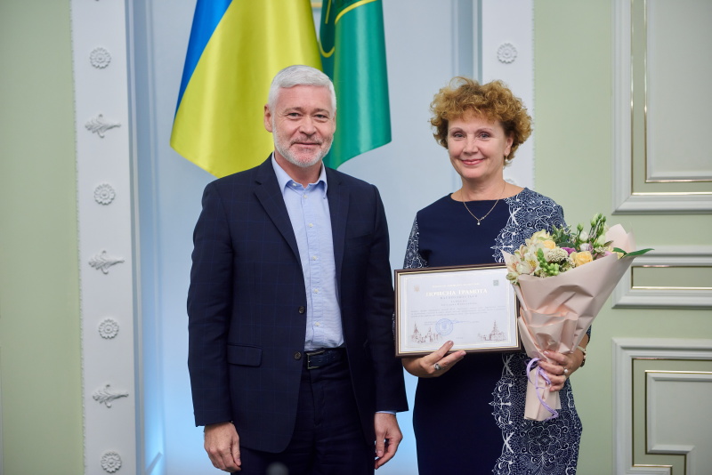 Педагогів Київського району привітали з професійним святом