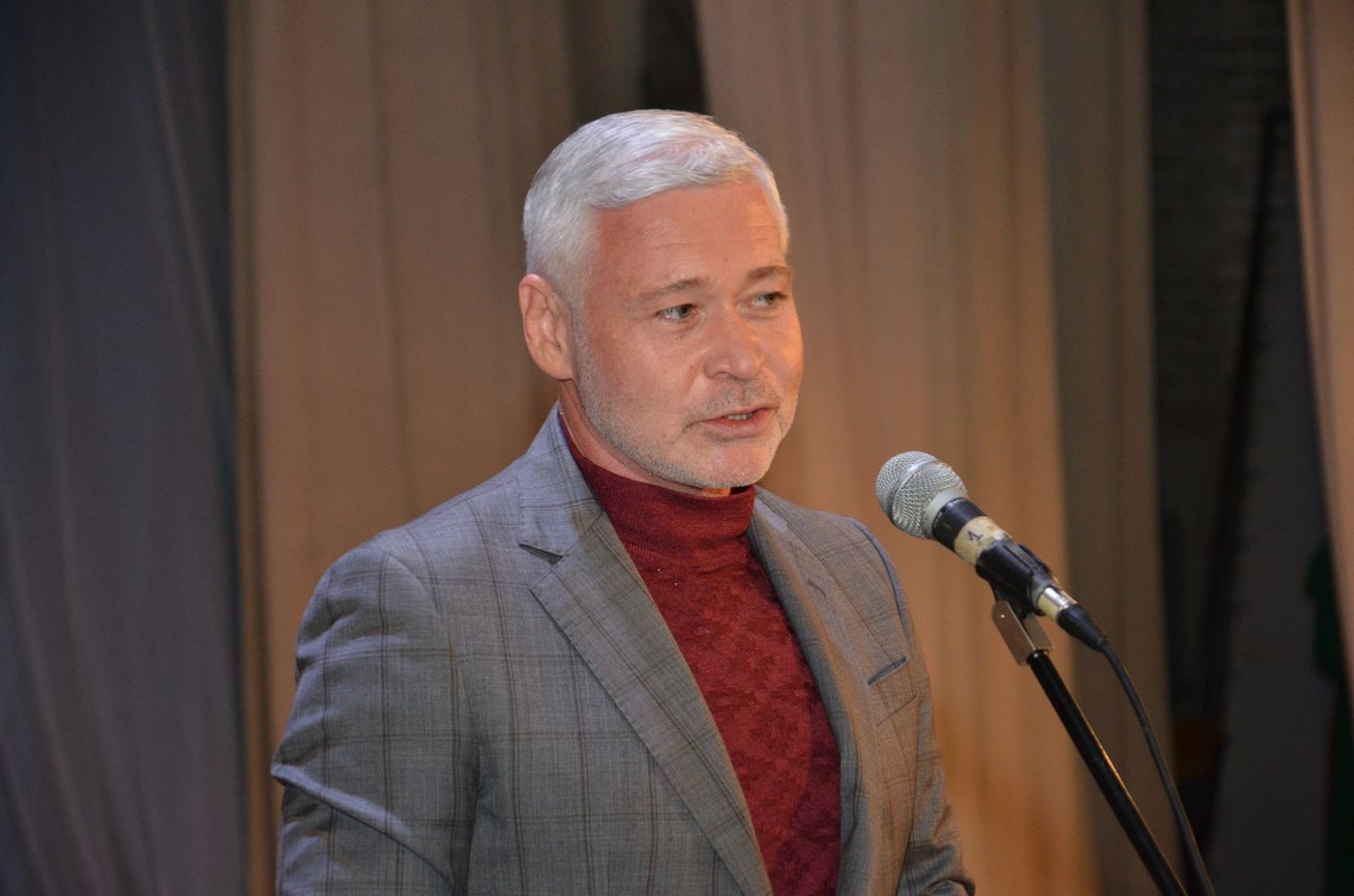 Найбільша школа Харкова відзначила 35-річчя
