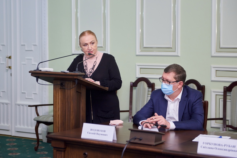Медпрацівники, вчителі та водії електротранспорту в Харкові будуть застраховані від коронавірусу