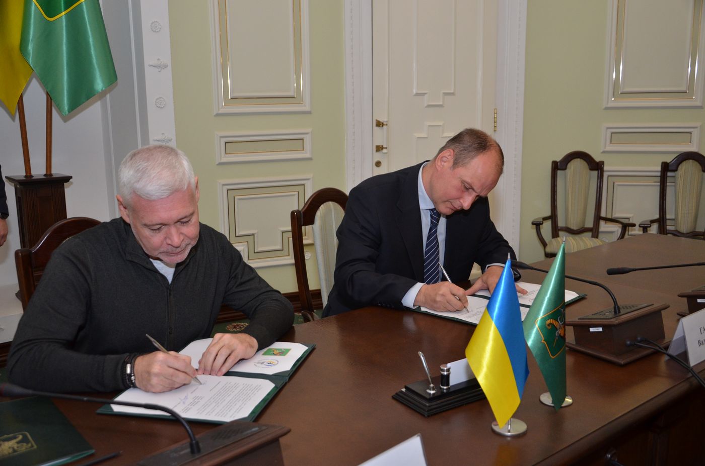 Міська рада підписала меморандум зі спортивними профспілками