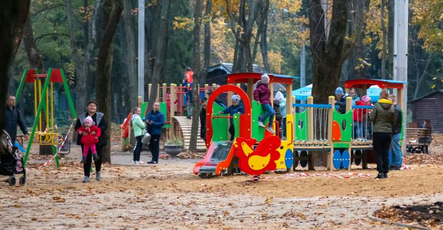 У парку «Зелений гай» завершився перший етап реконструкції