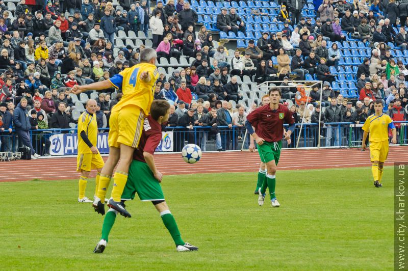 Футбольна команда Харківської міськради виграла матч у колег зі Львова (оновлено)
