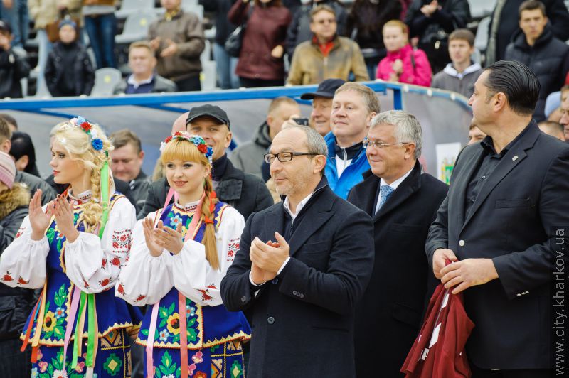 Футбольна команда Харківської міськради виграла матч у колег зі Львова (оновлено)