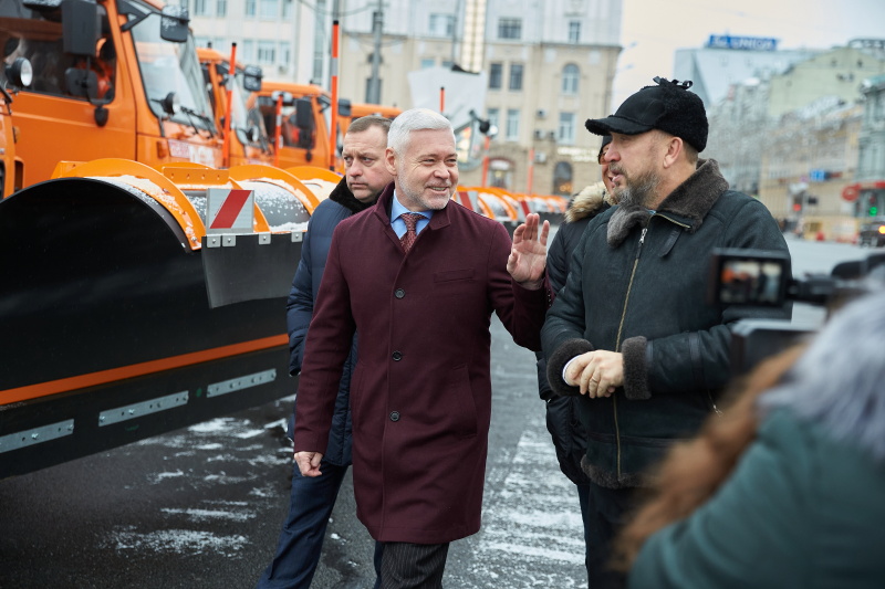 На комунальні підприємства міста надійшла нова спецтехніка