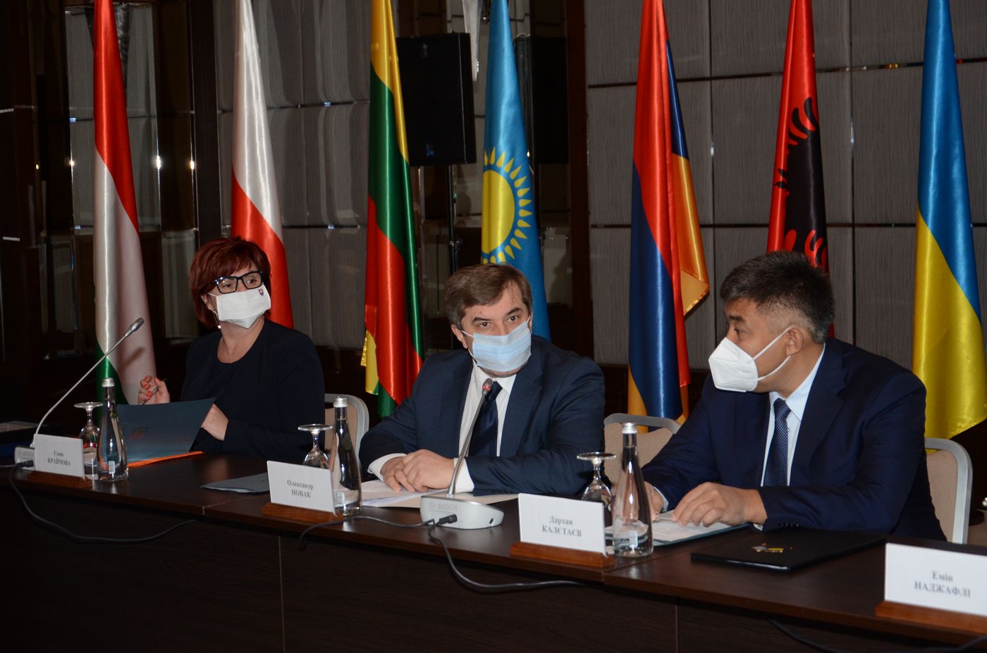 Дипломати обговорили в Харкові економічне співробітництво в умовах пандемії