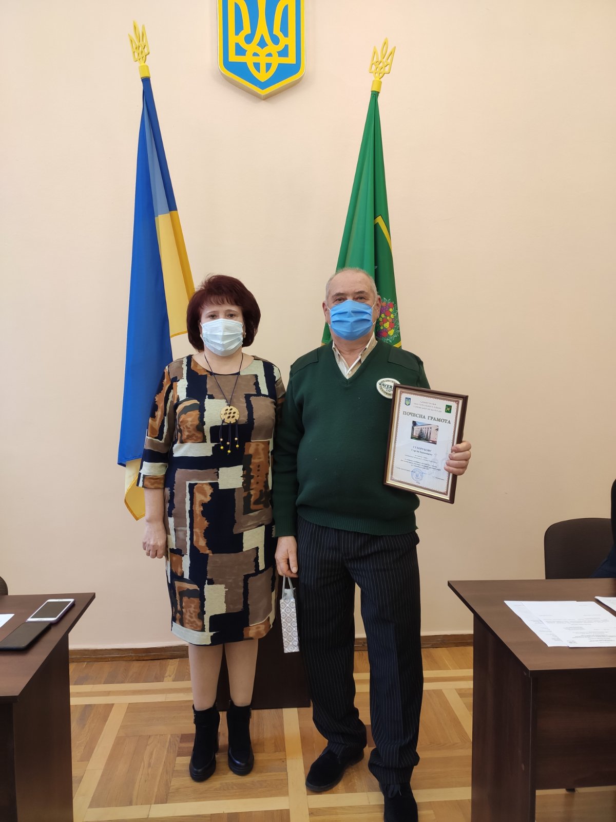 В Індустріальному районі вручили грамоти учасникам чорнобильського руху