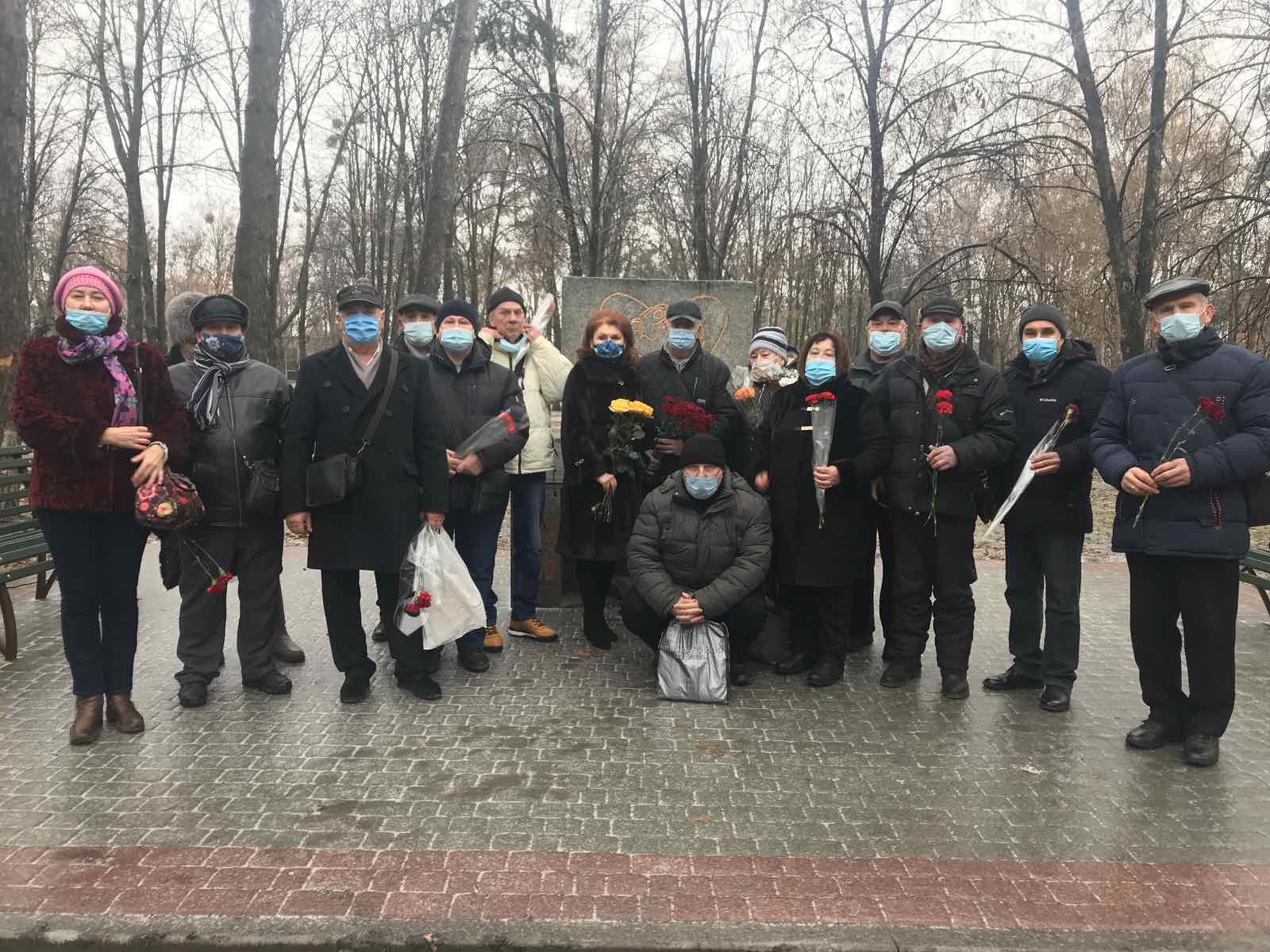 В Індустріальному районі вручили грамоти учасникам чорнобильського руху
