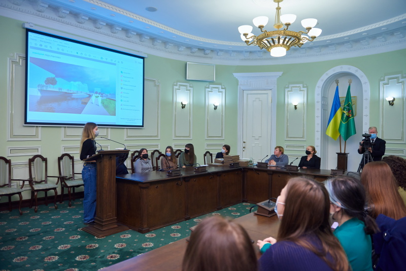 У Харкові нагородили переможців конкурсу проєктів «Універсальний дизайн»