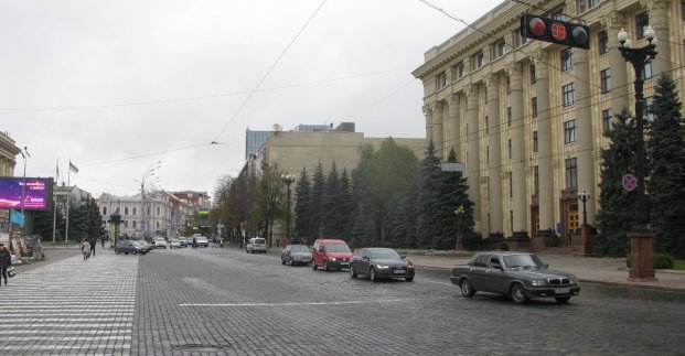 На вулиці Сумській завтра буде обмежено рух транспорту
