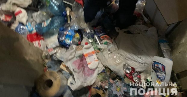 Соцслужби спільно з поліцією вилучили дітей з неблагополучної сім'ї