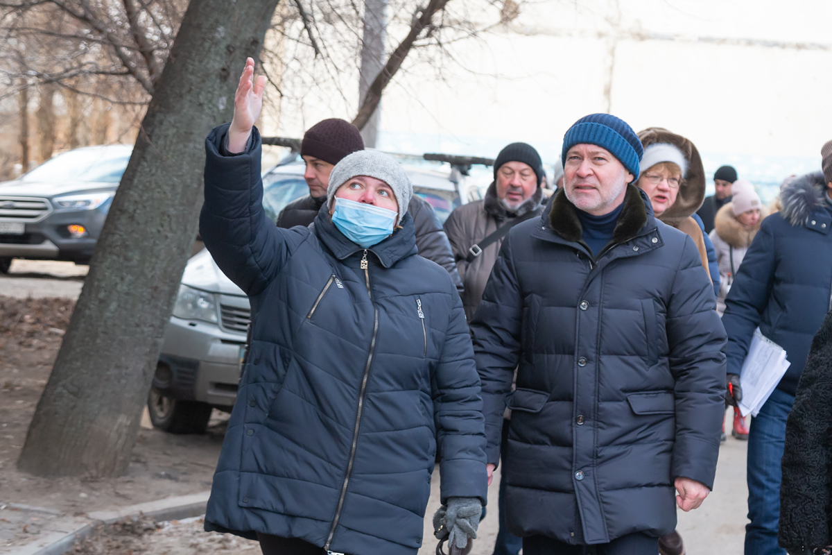 Міська влада допоможе харків'янам, які купили житло в недобудові на проспекті Перемоги