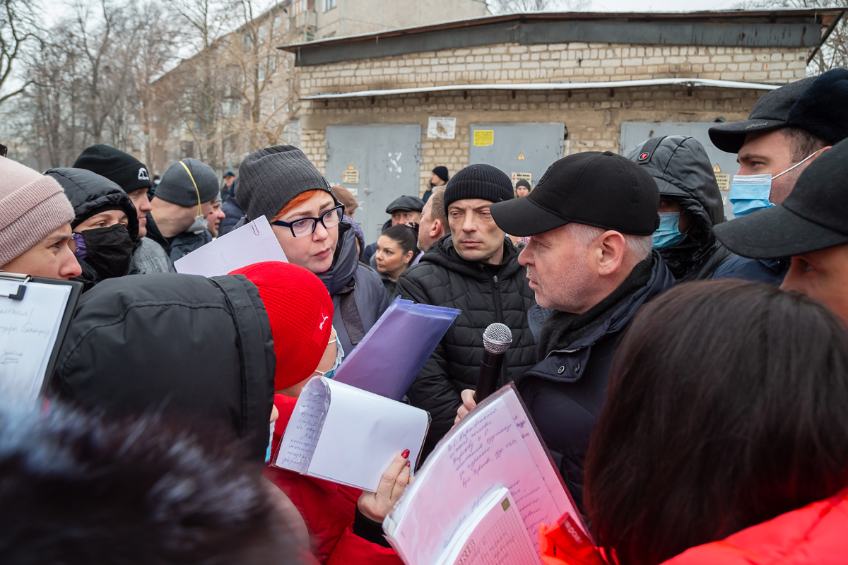 Ремонт доріг і новий дитячий садок: Ігор Терехов зустрівся з жителями Слобідського району
