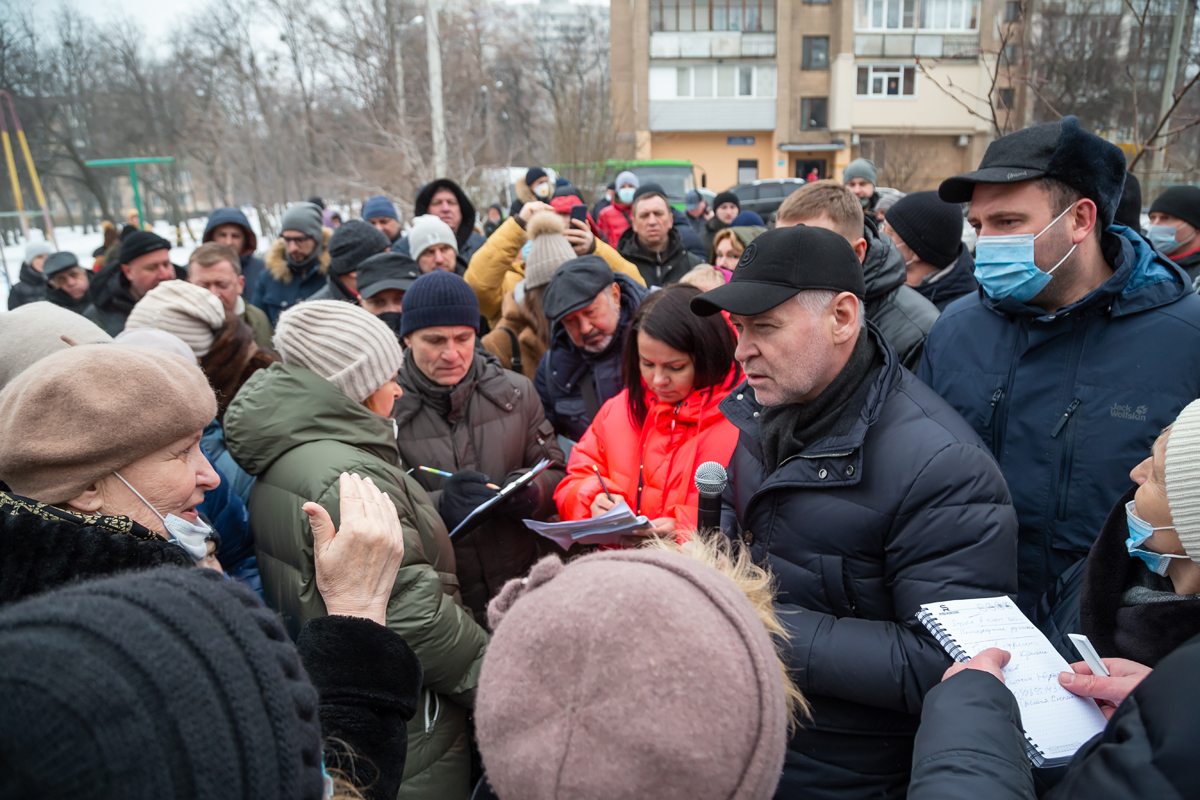 Ремонт доріг і новий дитячий садок: Ігор Терехов зустрівся з жителями Слобідського району