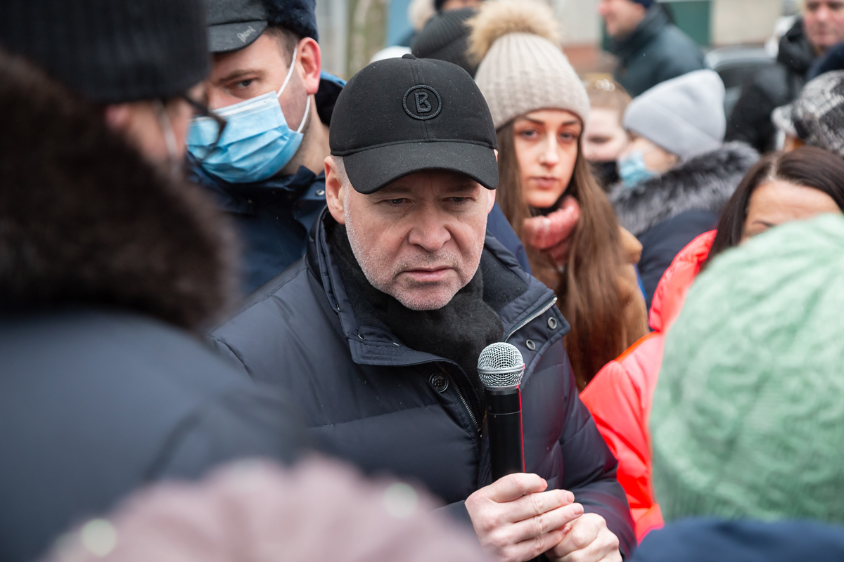 Ремонт доріг і новий дитячий садок: Ігор Терехов зустрівся з жителями Слобідського району