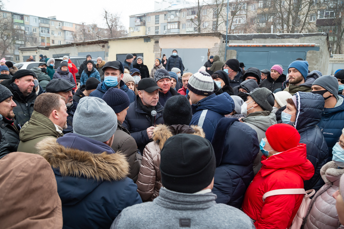 Ремонт доріг і новий дитячий садок: Ігор Терехов зустрівся з жителями Слобідського району