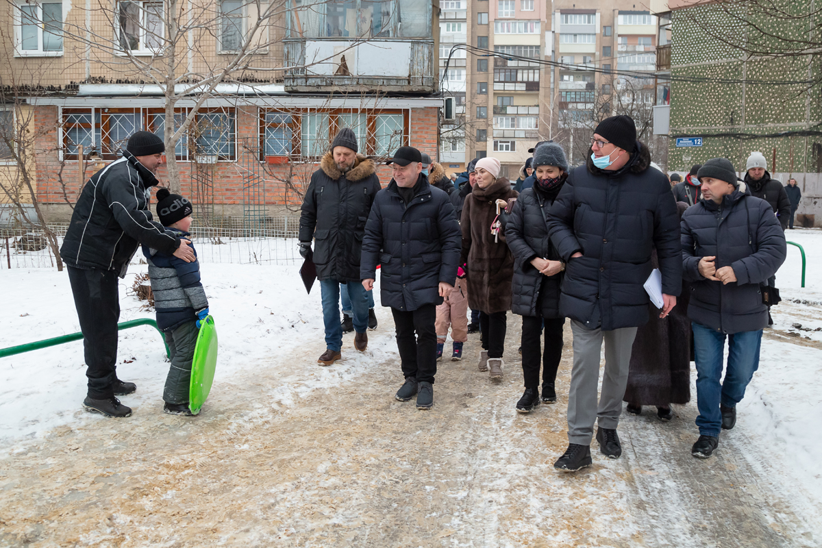 Ремонт доріг і новий дитячий садок: Ігор Терехов зустрівся з жителями Слобідського району