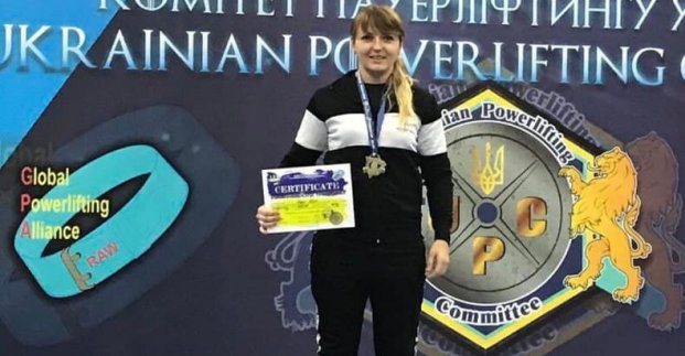 Харківська патрульна стала чемпіонкою України з пауерліфтингу