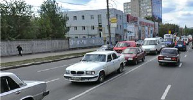 Геннадій Кернес: Ми сидимо за кермом різних машин, але всі ми на одній дорозі