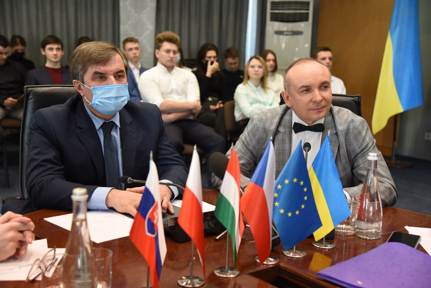 Харківські студенти зможуть брати участь у проєктах Вишеградського фонду