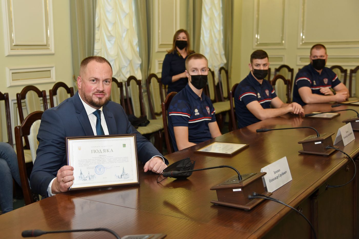 Харківським чемпіонам з регбілiг вручили грамоти міської ради