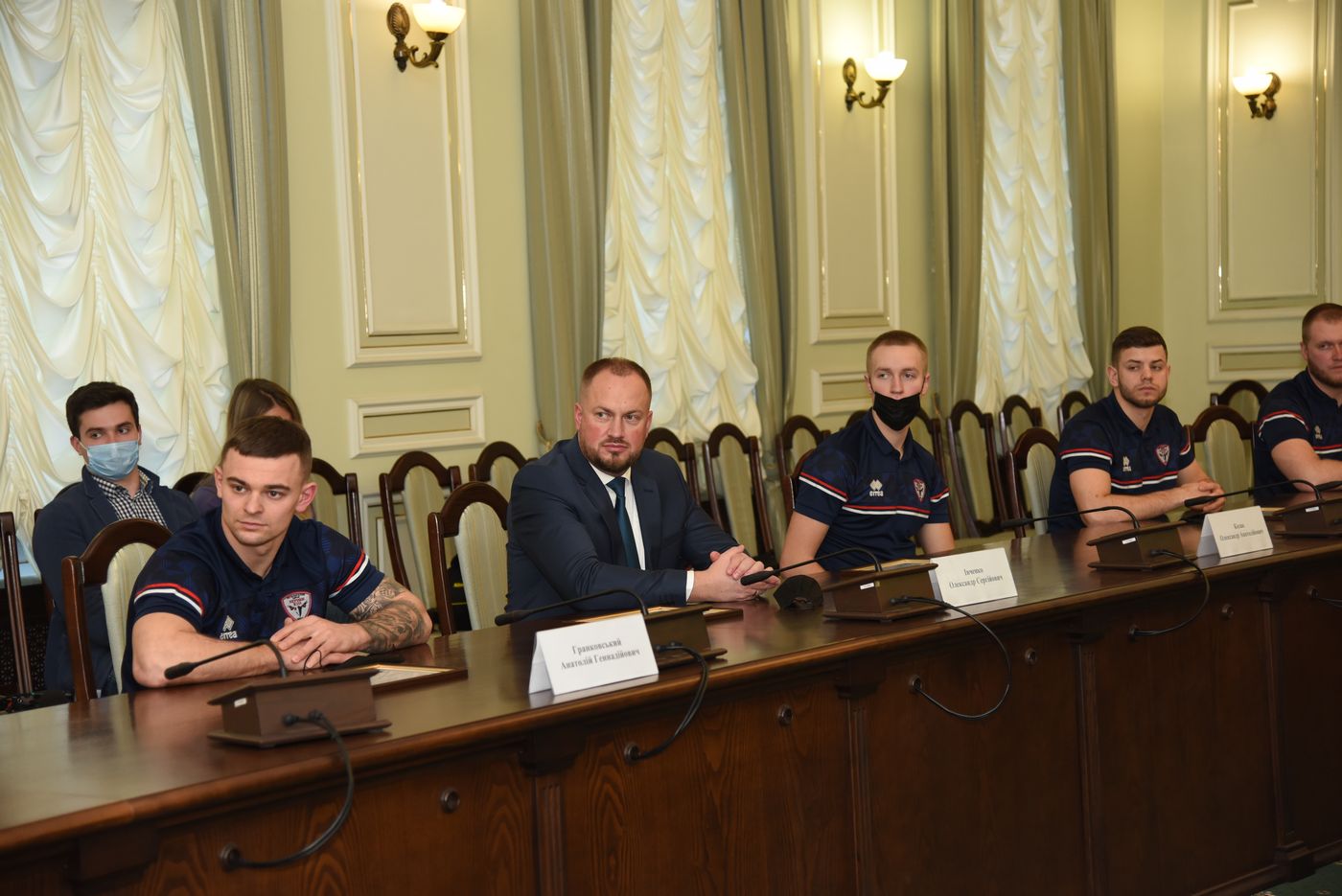 Харківським чемпіонам з регбілiг вручили грамоти міської ради