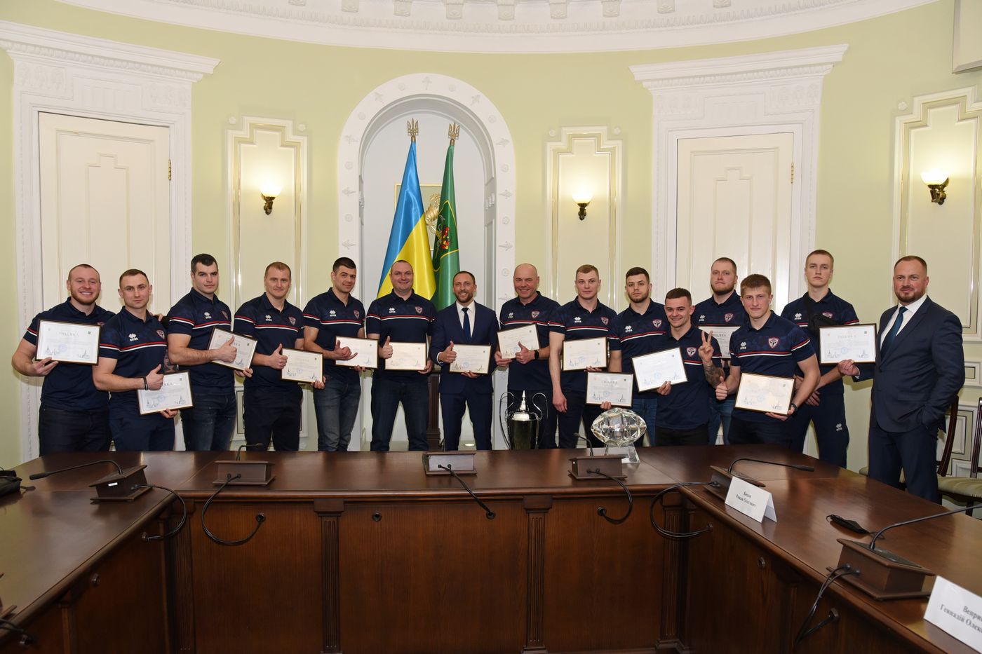 Харківським чемпіонам з регбілiг вручили грамоти міської ради