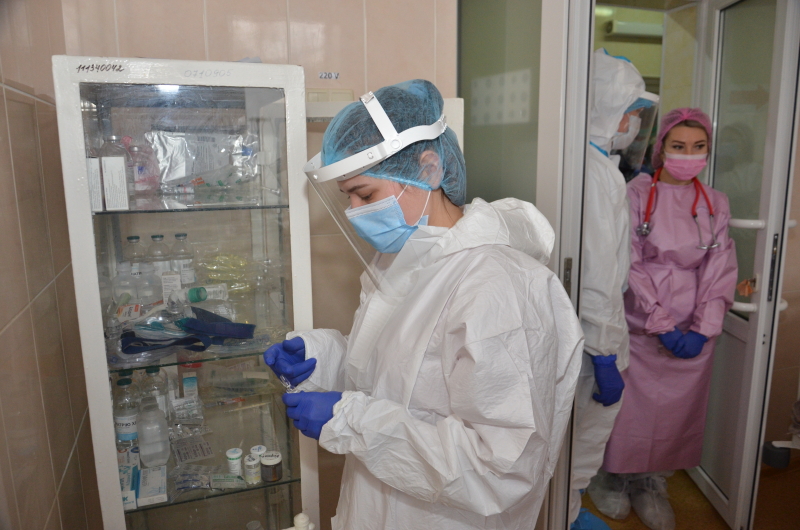 У Харкові розгорнуть ще більше ліжко-місць для хворих на коронавірус