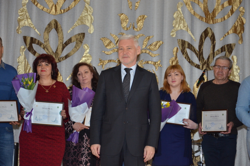 У районах міста відзначають День працівників житлово-комунального господарства