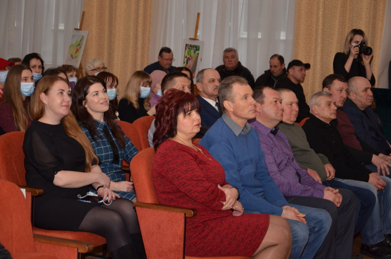 У районах міста відзначають День працівників житлово-комунального господарства