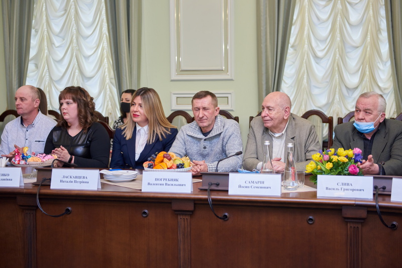 Працівникам ЖКГ вручили Почесні грамоти міської ради