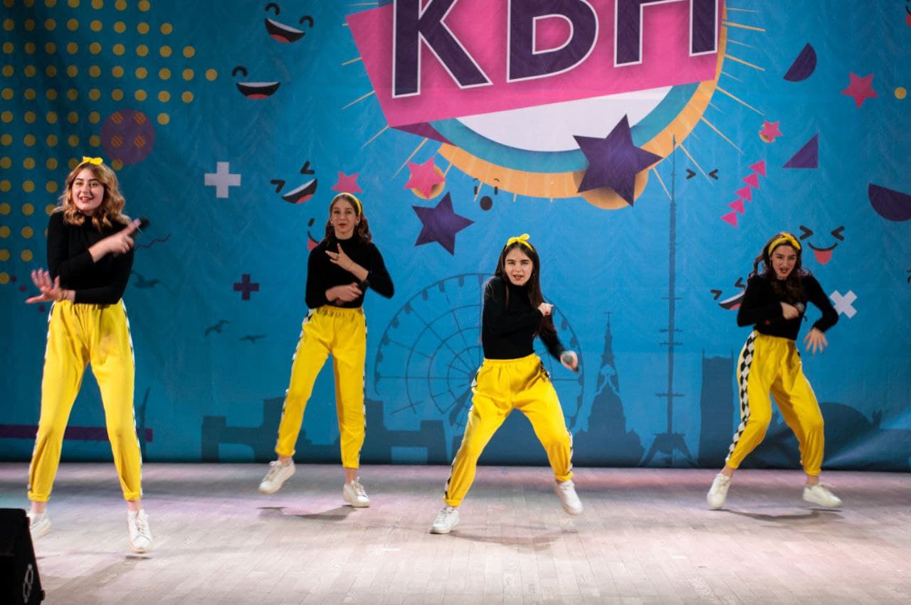 У Харкові визначили переможців шкільної Ліги гумору