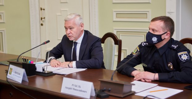 Харків'яни можуть анонімно повідомляти про розповсюдження наркотиків 