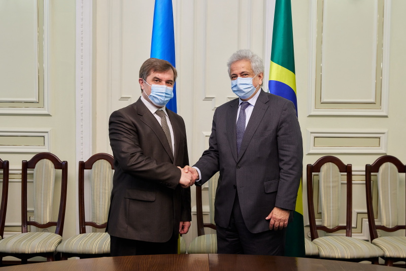 Олександр Новак зустрівся з послом Бразилії
