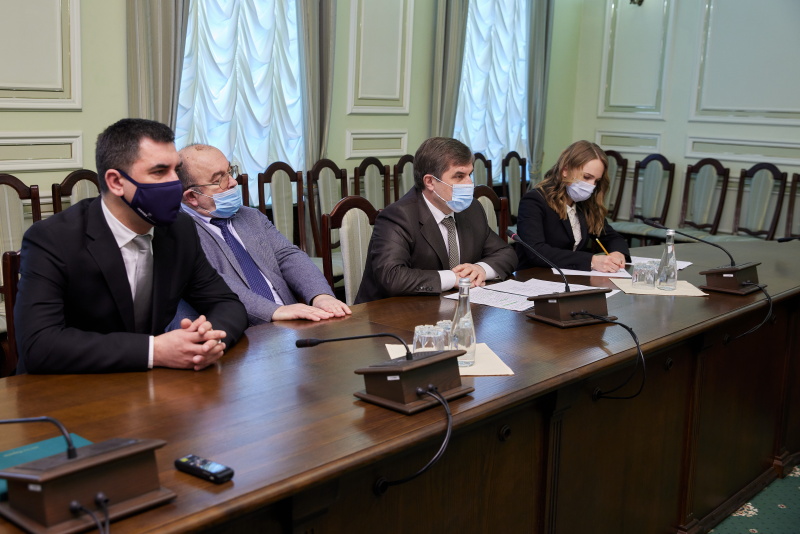 Олександр Новак зустрівся з послом Бразилії