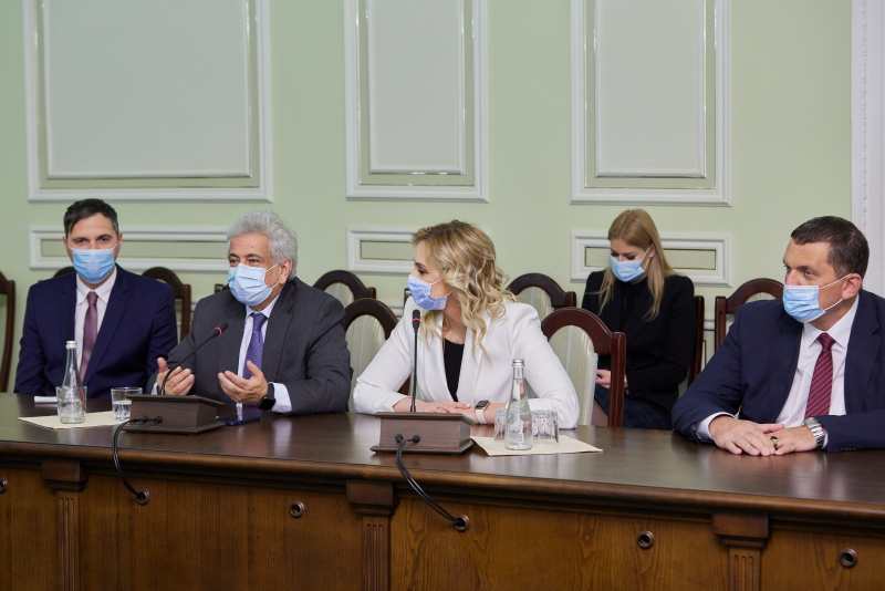 Олександр Новак зустрівся з послом Бразилії