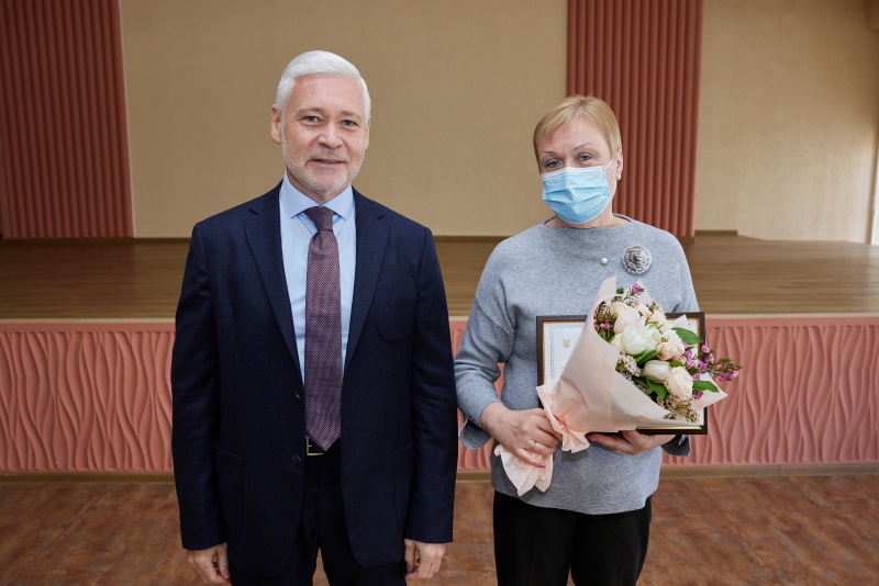 У найбільшій школі Немишлянського району відремонтують спортзал