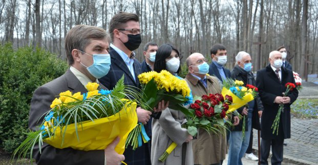 У Харкові вшанували пам'ять жертв Катинської трагедії