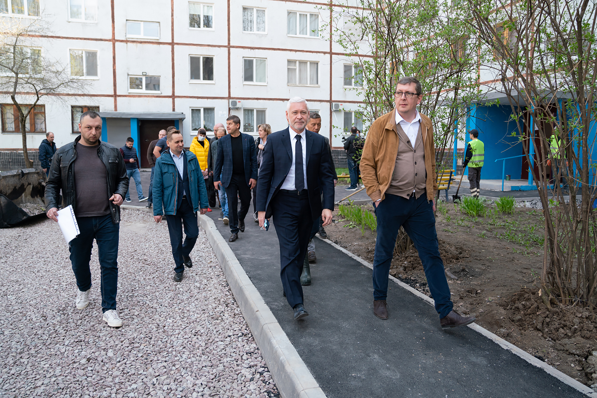 Локацію для відпочинку на вулиці Ахсарова відкриють до Дня захисту дітей