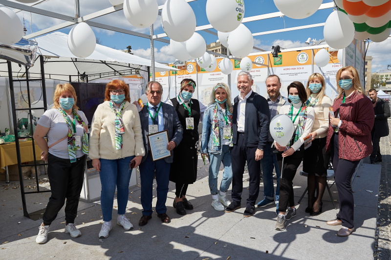 Провідні підприємства Харкова представили на площі Свободи свої досягнення