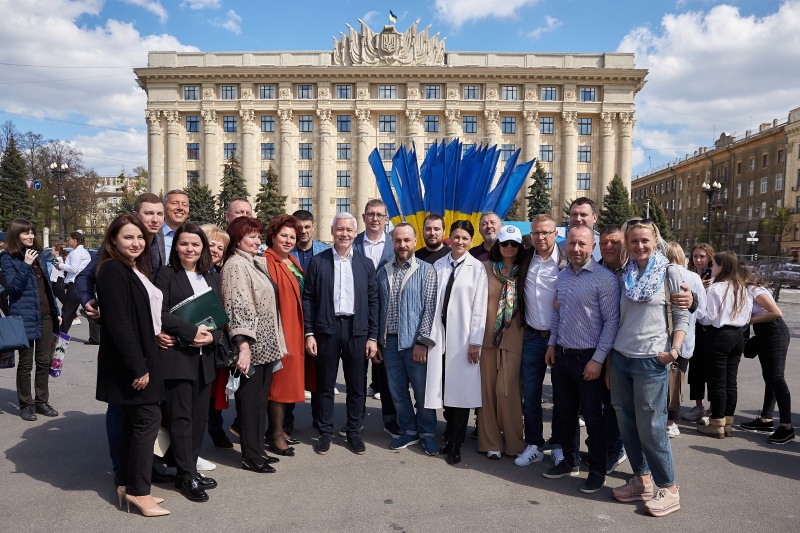 Провідні підприємства Харкова представили на площі Свободи свої досягнення