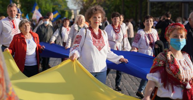 У Харкові відбувся парад вишиванок
