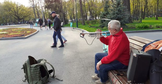 Вуличним музикантам нададуть місце для виступів