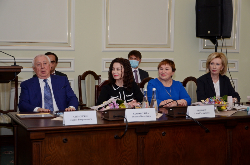 У міськраді привітали працівників банківської сфери